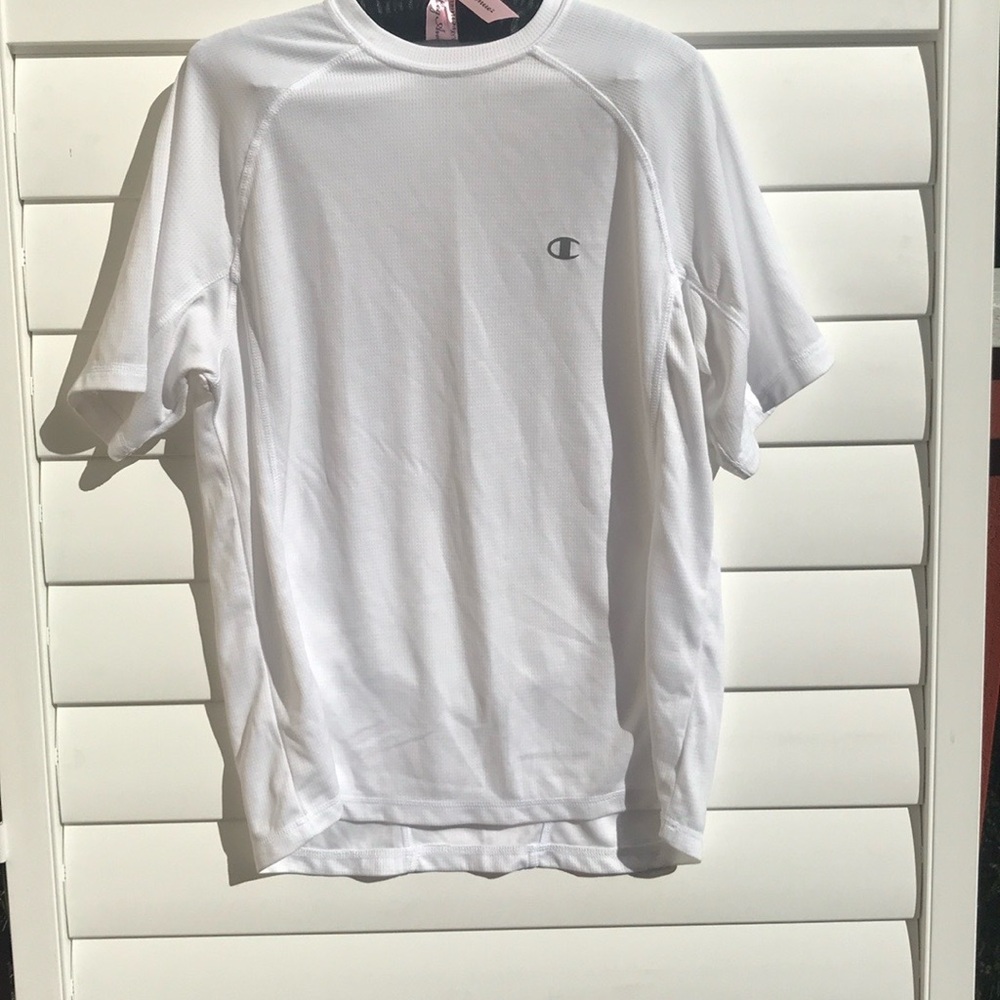 Champion short sleeve tee
